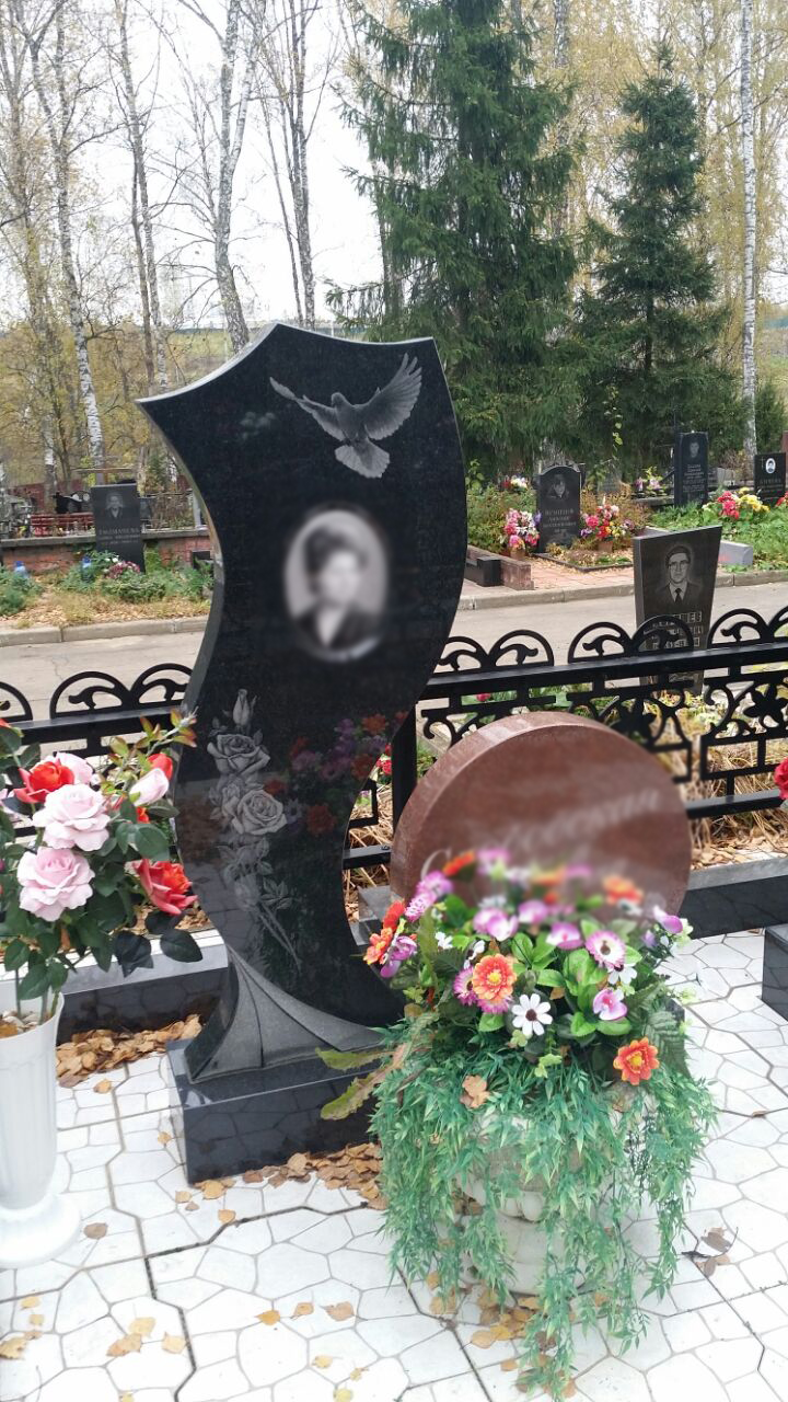Купить памятник на Медведковском кладбище