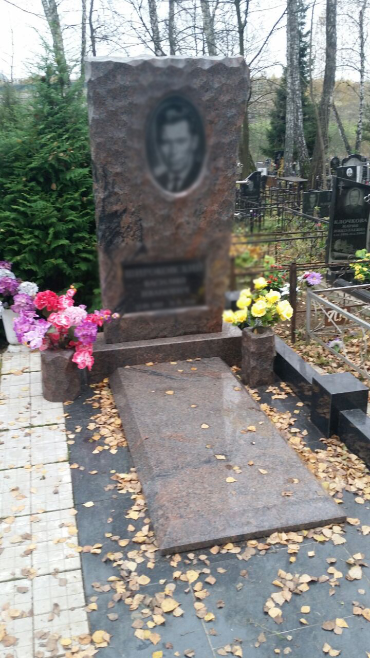 Купить памятник на Черневском кладбище