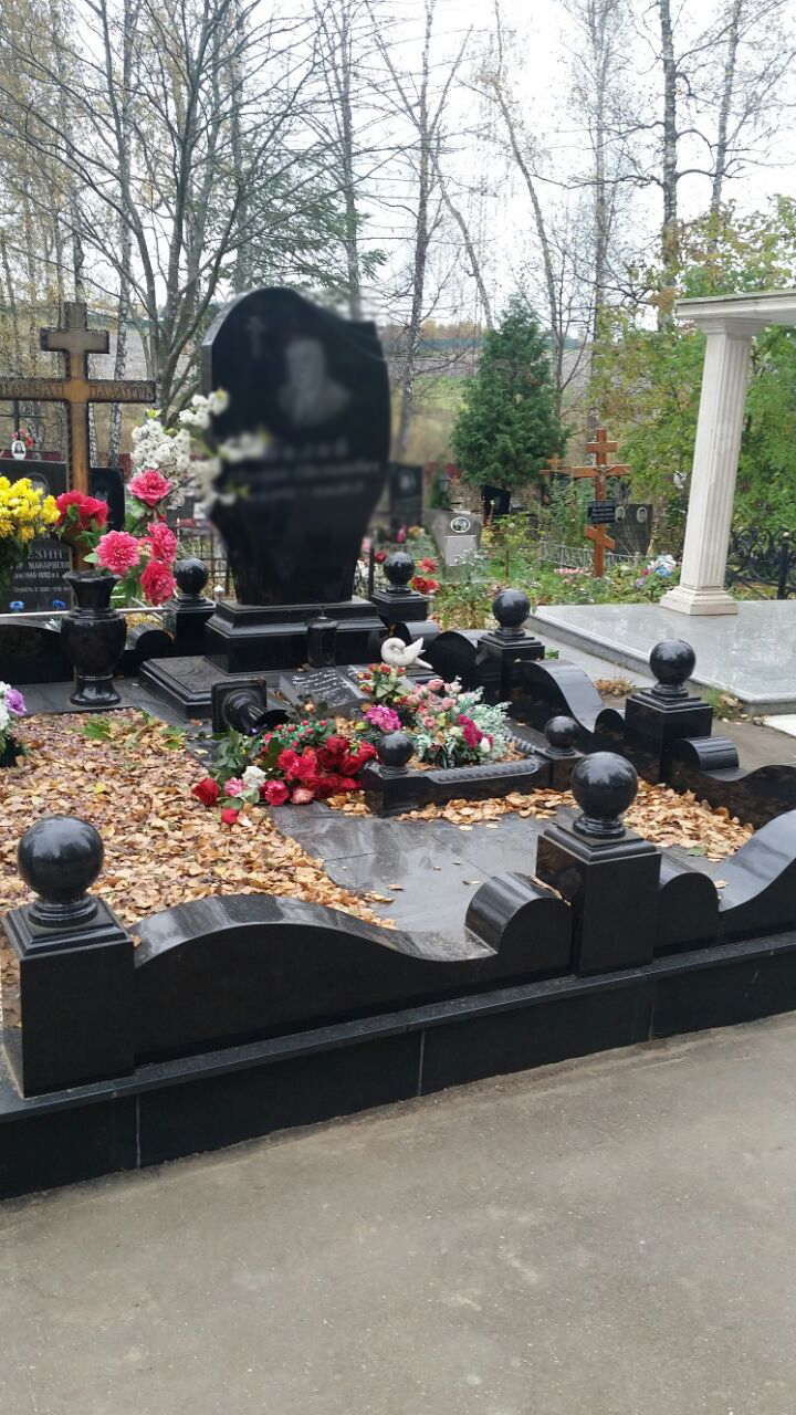 Заказать памятник на Перловском кладбище
