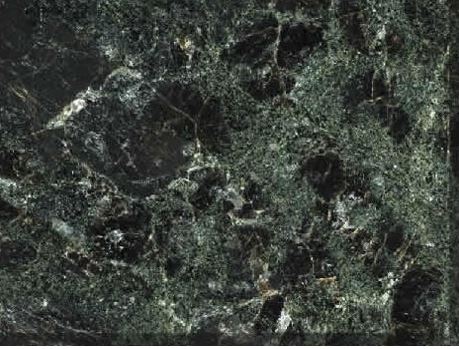 Гранит Сопка Бунтина имеет черный цвет с вкраплениями зеленого и золотистого оттенков. Камень имеет массивную порфировую текстуру и крупнозернистую структуру. 